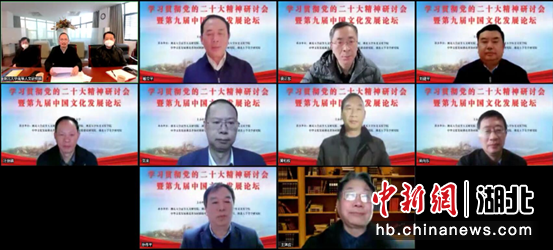 向正鹏 摄 向正鹏 摄